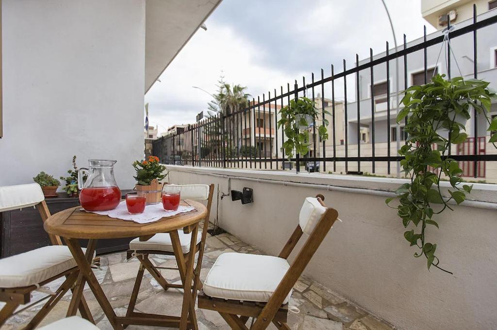 Cervi Flat Close To The Sea And The Historic Centre Of Alghero Kültér fotó