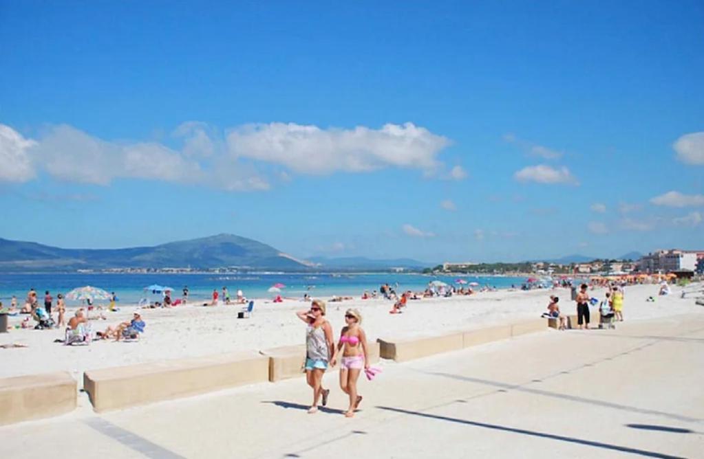Cervi Flat Close To The Sea And The Historic Centre Of Alghero Kültér fotó